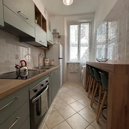 Domus Vittoria Tatil Evi Roma